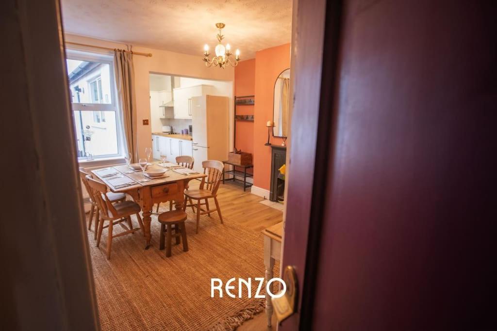 Inviting 3-Bed Home In Lincoln By Renzo, Stunning Design, Close To Lincoln Cathedral! Екстериор снимка